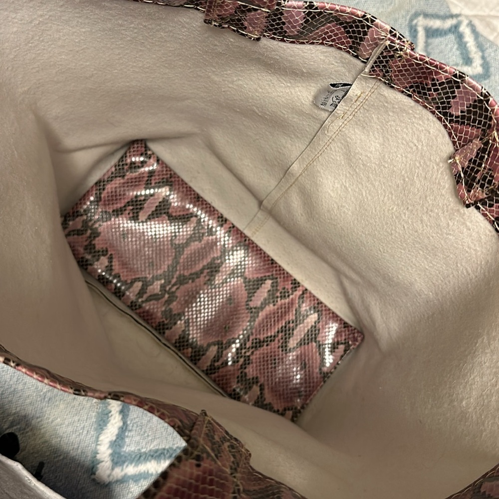 Consuela Tote - image 2